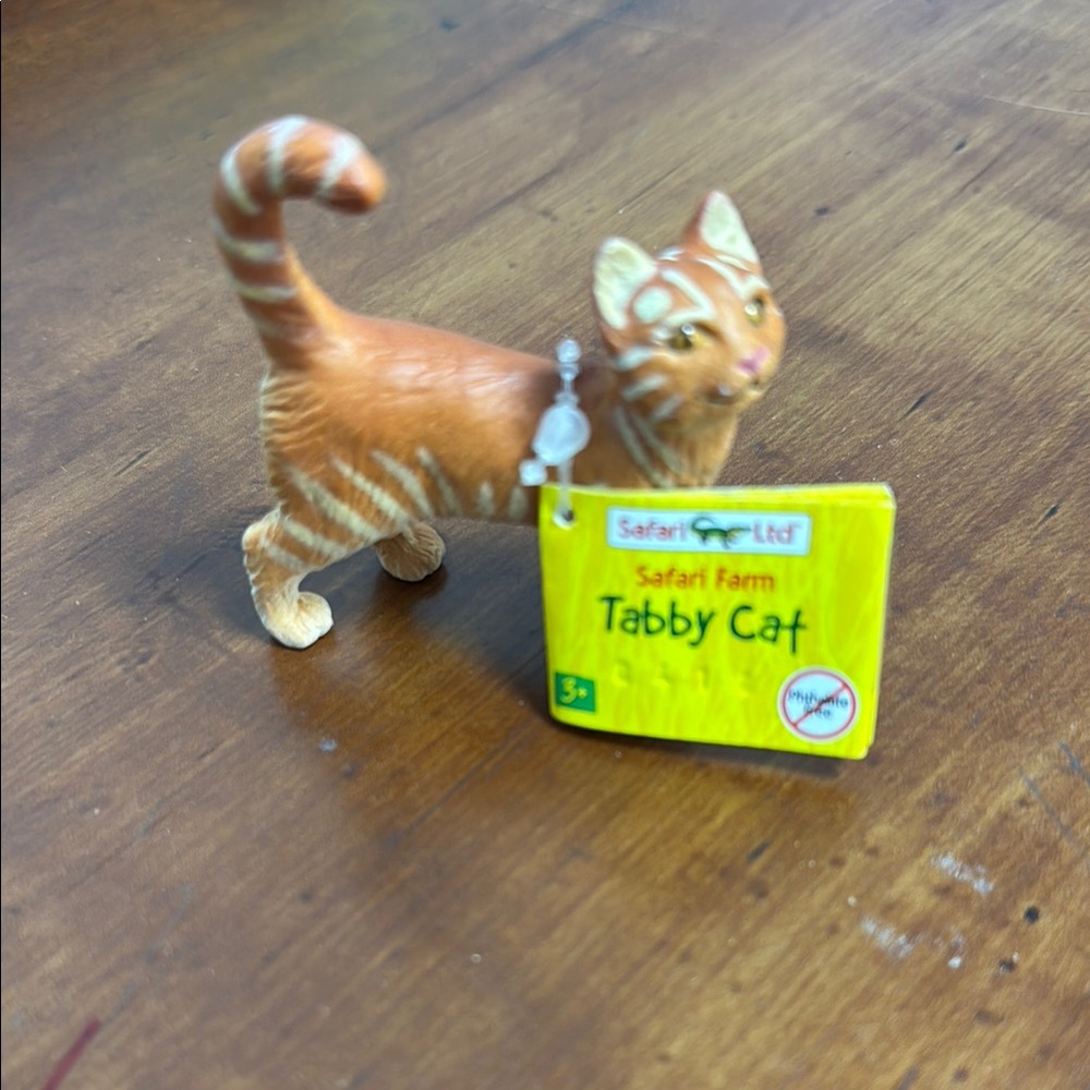 NEW Orange Tabby Cat Figurine - Tan/Brown/Orange Color